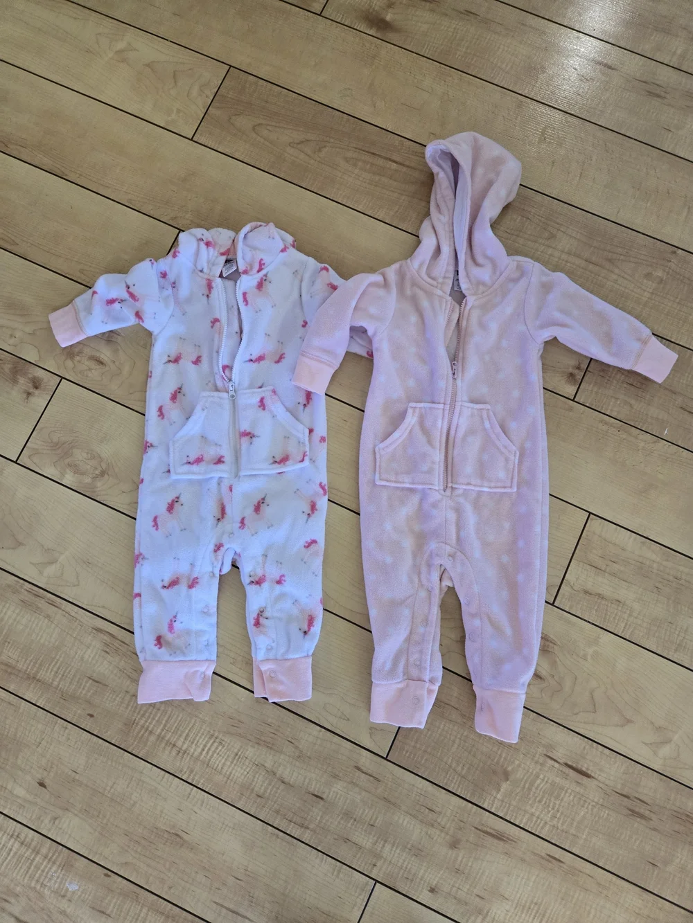 NWOT Hudson Baby Soft Pink Hooded One-Piece Romper - Zip Front